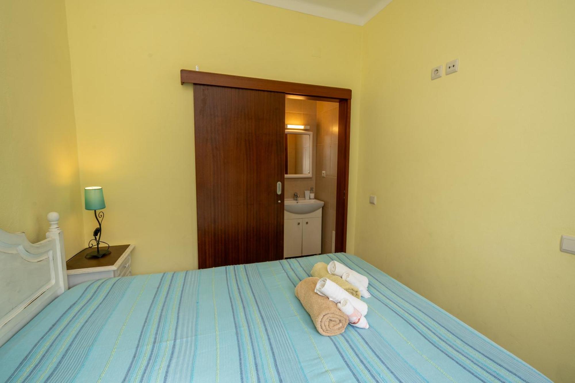 Casa Branca Apartment อาร์มาซอง เด เปรา ภายนอก รูปภาพ
