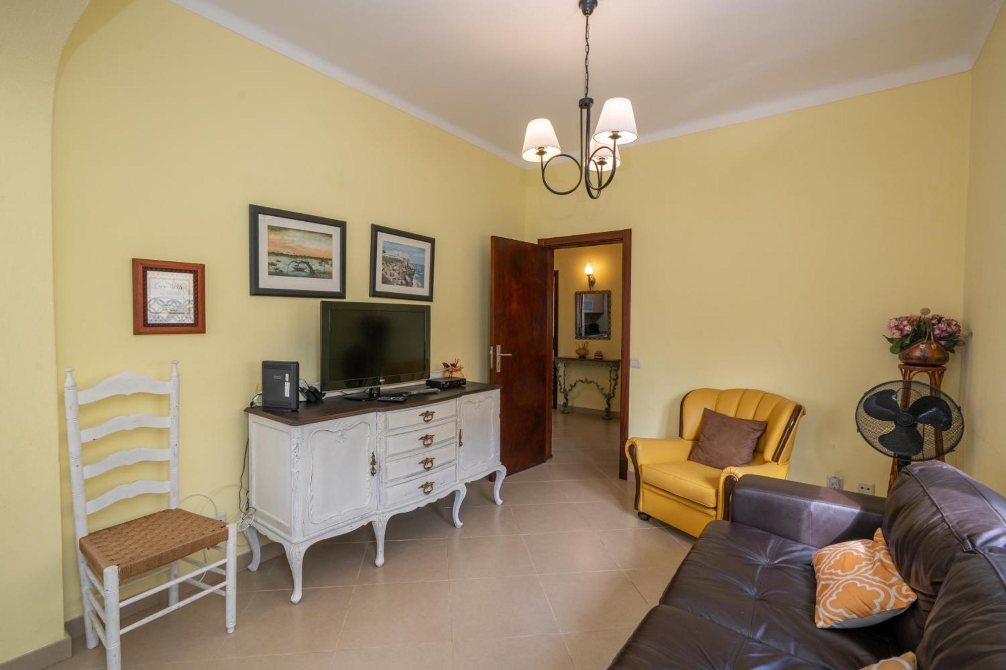 Casa Branca Apartment อาร์มาซอง เด เปรา ภายนอก รูปภาพ